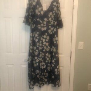 Blue Dress with White Tulips Size Large